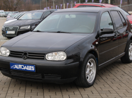 Volkswagen Golf 1,6 i SR 77 kW AUTOMAT