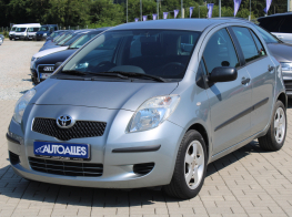 Toyota Yaris 1,3 VVT-i 16V 64 kW TERRA COOL
